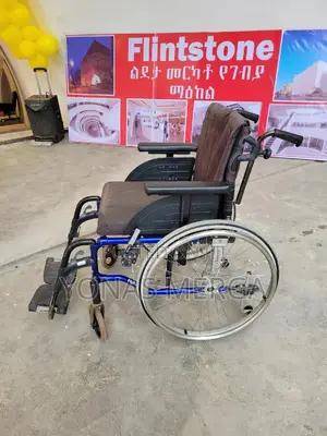 Orginal Europe Wheelchair皆wheelchair=wilcher貶脂115kg(18st) Capacity