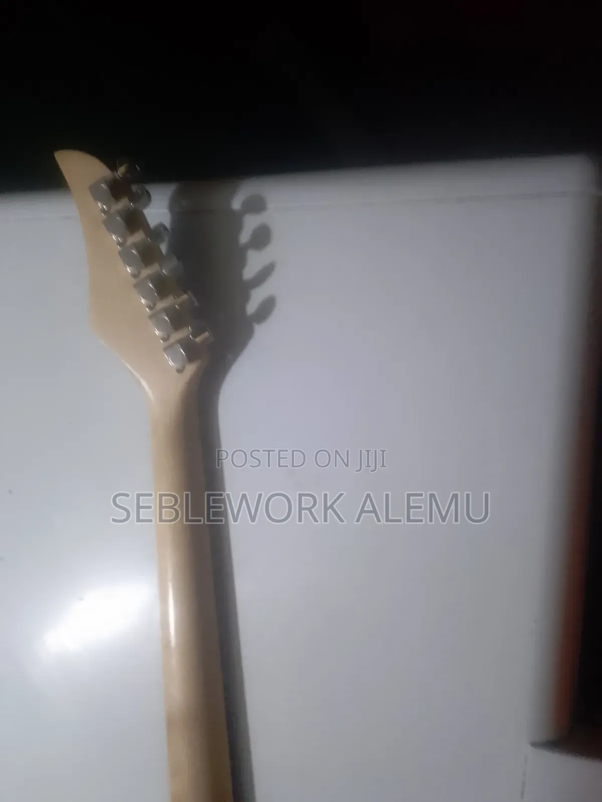 Lucky Star ኤሌትርክ ጊታር