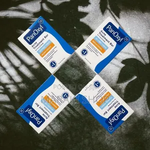 PanOxyl 10% Bar Soap - Detersione Profonda Anti-Imperfezioni