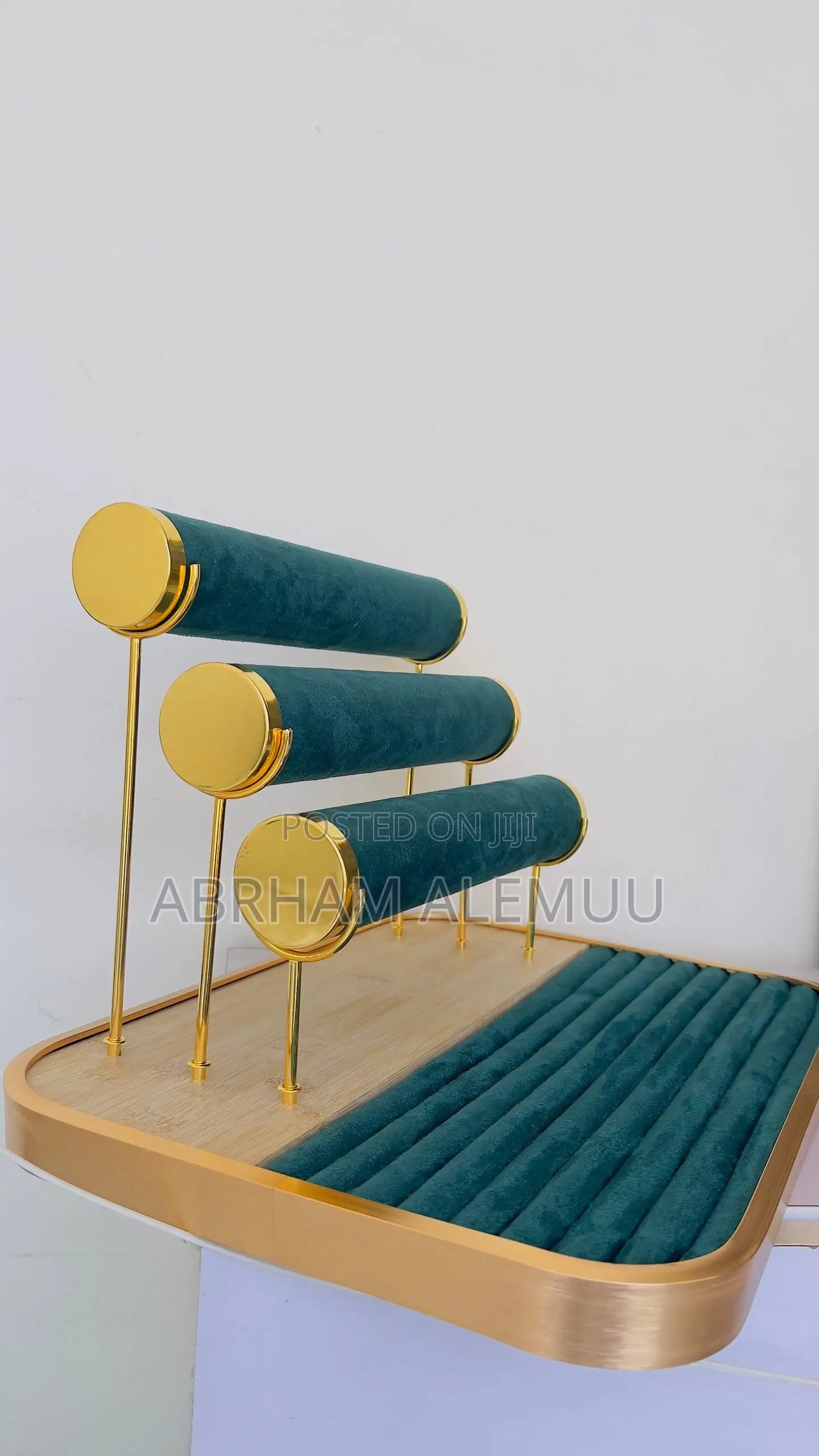 Luxury Jewelry Display 