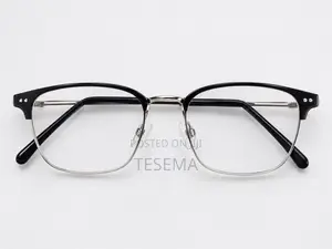 Photochromic Solar Eyeglasses – Gold Frame | in Sun Dark, Indoor Clear