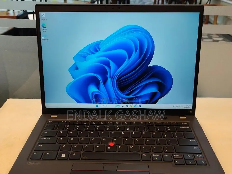 New Laptop Lenovo ThinkPad T14s Gen 2 32GB Intel Core i7 SSD 512GB