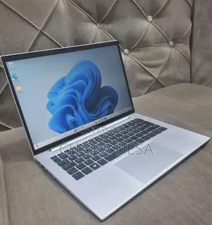 New Laptop HP EliteBook 840 G10 16GB Intel Core i7 SSD 512GB