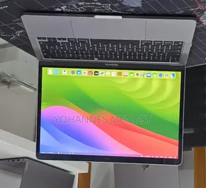 New Laptop Apple MacBook Air 2020 M1 8GB Apple M4 SSD 256GB