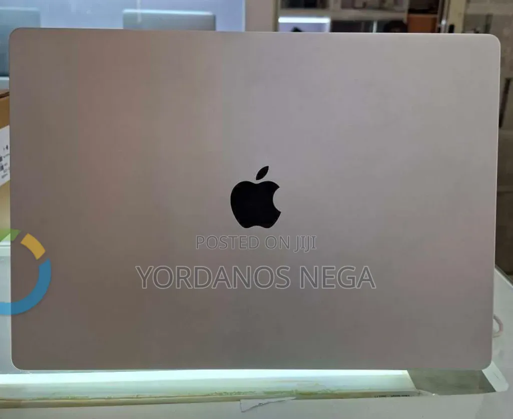New Laptop Apple MacBook Pro 2021 M1 16GB Apple M1 Pro SSD 1T