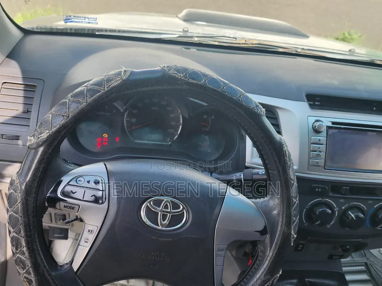 Toyota Hilux 2014 Black