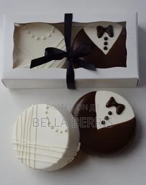 Chocolate Covered Strawberries and Oreos