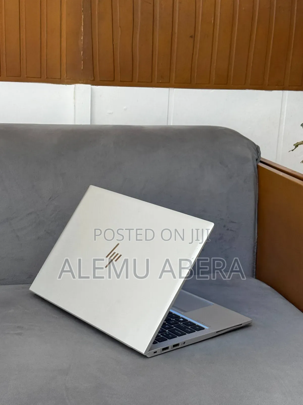 New Laptop HP EliteBook 840 G8 16GB Intel Core i7 SSD 512GB