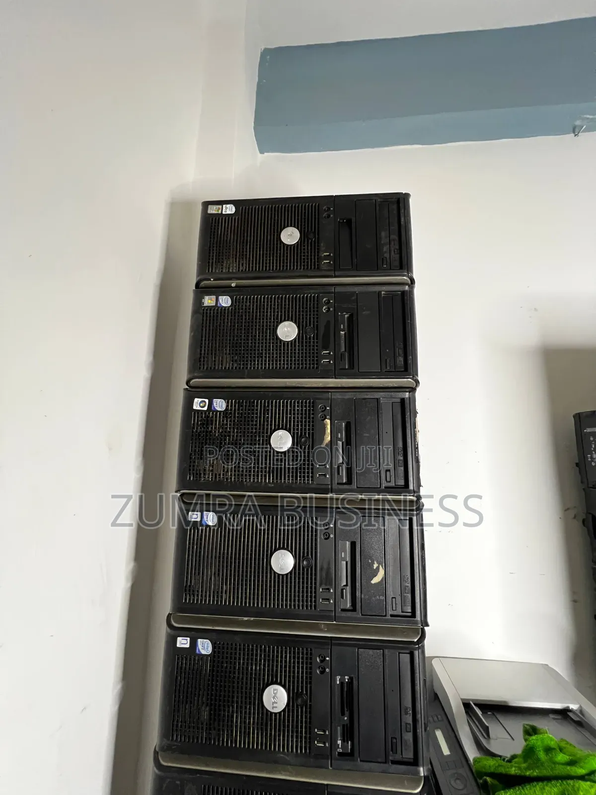 Desktop Computer Dell OptiPlex 780 2GB Intel Core i3 HDD 256GB