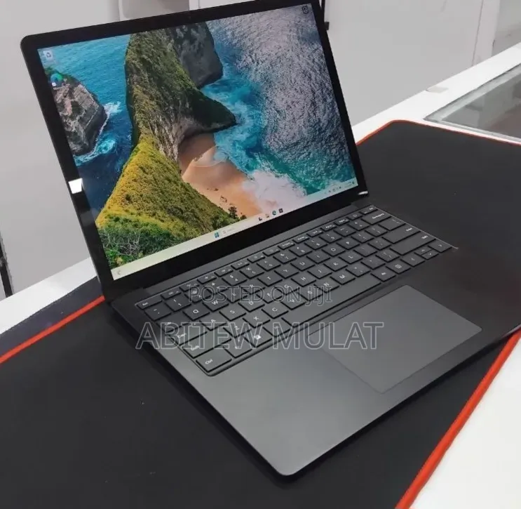 New Laptop Microsoft Surface Laptop 5 16GB Intel Core i7 SSD 256GB