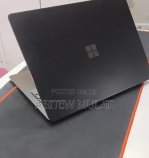 New Laptop Microsoft Surface Laptop 5 16GB Intel Core i7 SSD 256GB