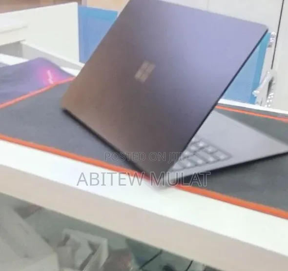 New Laptop Microsoft Surface Laptop 5 16GB Intel Core i7 SSD 256GB
