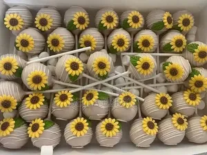 Cake Pops With Different Flavors Packed in a Unique Way