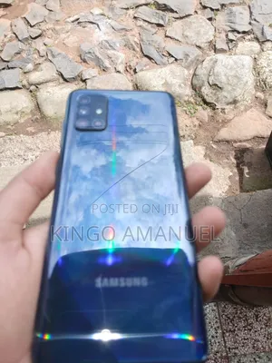 Samsung Galaxy A71 128 GB Blue