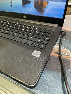 Laptop HP 14-dq1025cl 4GB Intel Core 3 HDD 1T