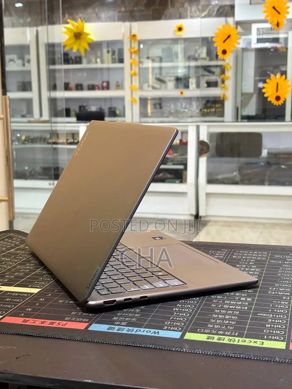 New Laptop Lenovo Yoga 7i 32GB Intel Core Ultra 7 SSD 512GB