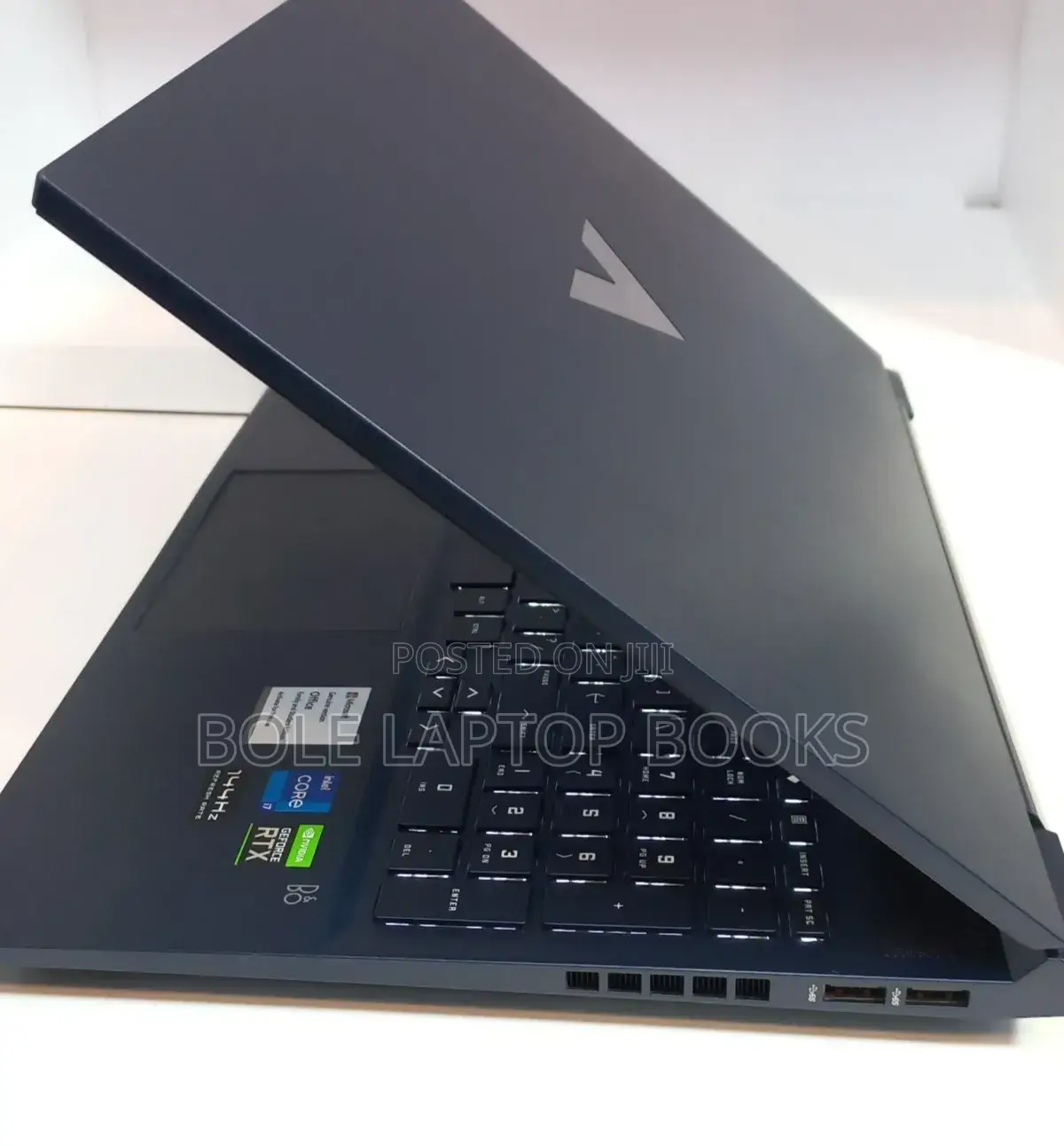 New Laptop HP Victus 16 16GB Intel Core i7 SSD 512GB