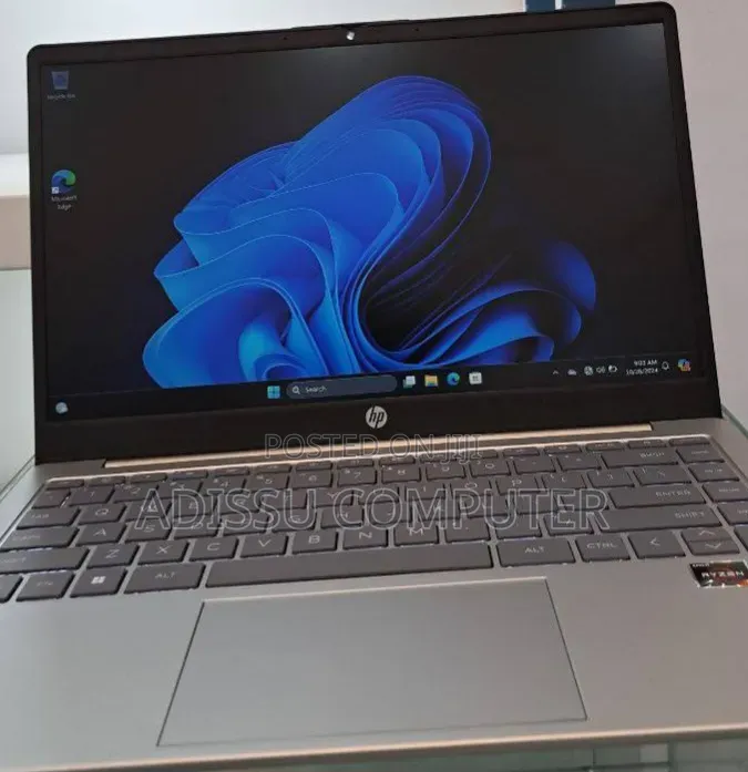 New Laptop HP Stream Notebook 8GB AMD Ryzen 5 SSD 512GB