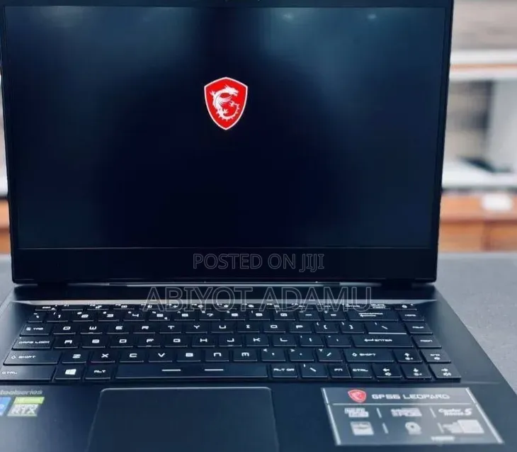 New Laptop MSI GP75 Leopard 16GB Intel Core i7 SSD 512GB