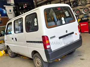 Suzuki Eeco 2025 White