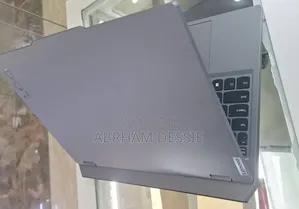 New Laptop Lenovo 16GB AMD Ryzen 5 SSD 512GB