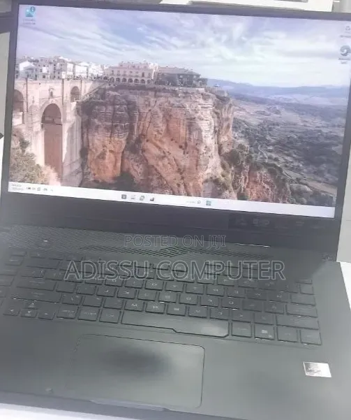 New Laptop Asus ROG Zephyrus G15 16GB AMD Ryzen 7 SSD 512GB