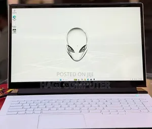New Laptop Alienware X17 R1 16GB Intel Core i7 SSD 512GB