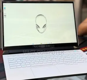 New Laptop Alienware X17 R1 16GB Intel Core i7 SSD 512GB
