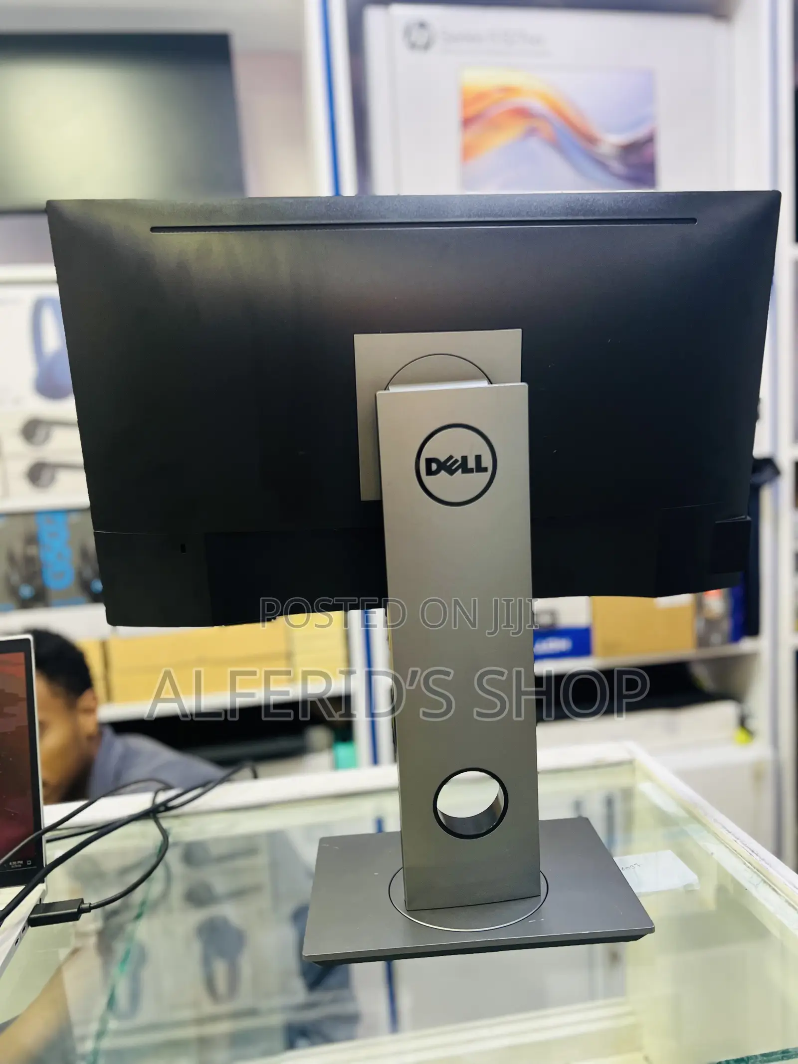 Dell P2317H Monitor