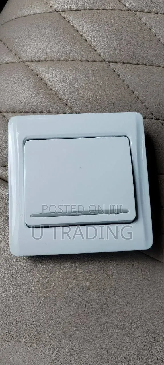 Switch Socket
