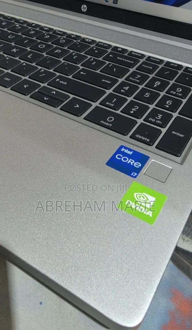 New Laptop HP ProBook 450 G8 16GB Intel Core i7 SSD 512GB