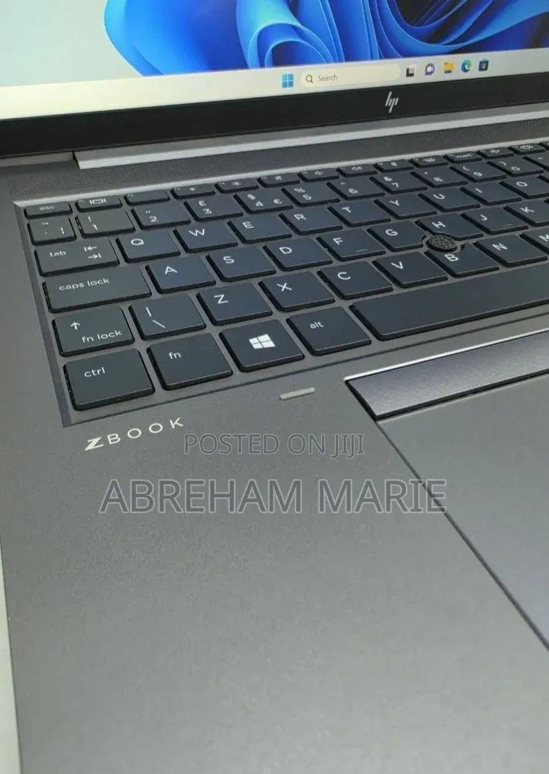 New Laptop HP ZBook Fury 17 G7 16GB Intel Core i7 SSD 512GB
