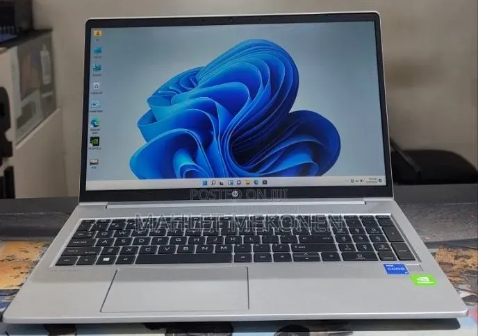 New Laptop HP ProBook 450 G8 16GB Intel Core i7 SSD 512GB