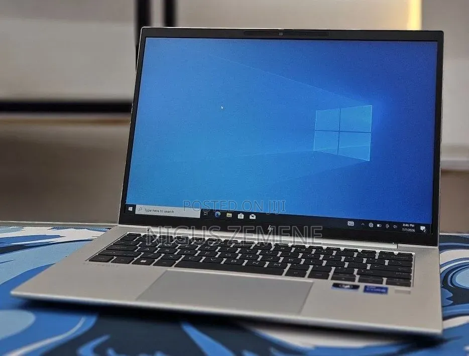 New Laptop HP EliteBook 840 G10 16GB Intel Core i7 SSD 1T