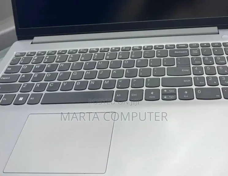 New Laptop Lenovo IdeaPad 1 8GB AMD Ryzen 5 SSD 512GB
