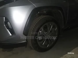 New Toyota RAV4 Limited 2025 Silver