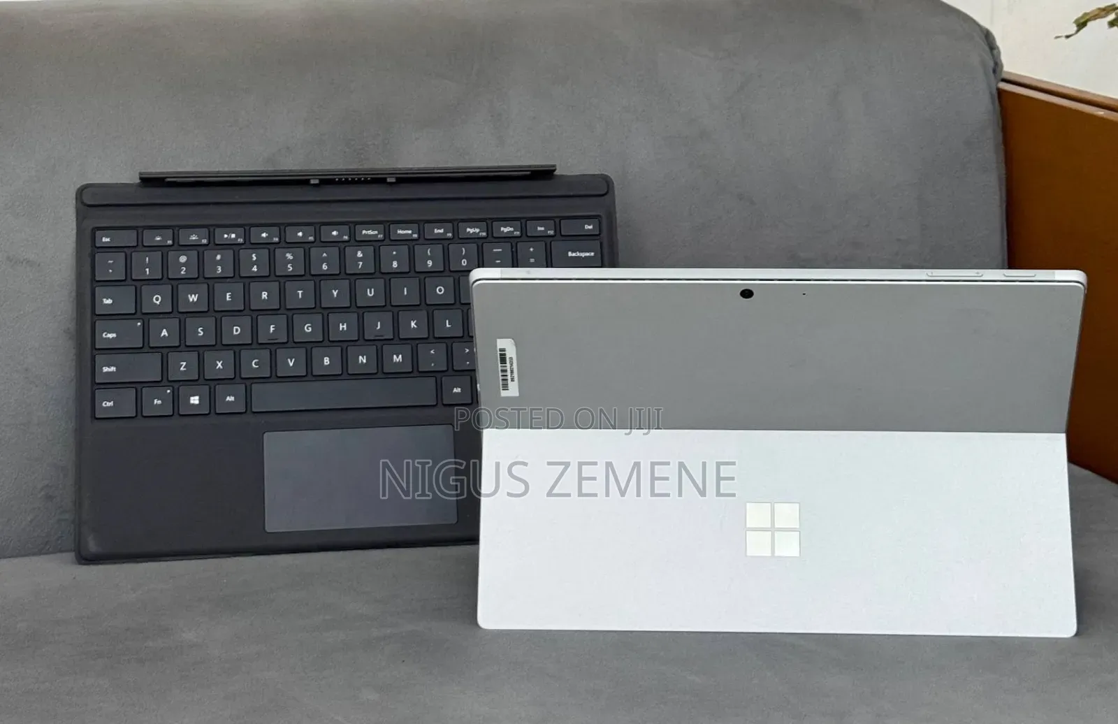 New Laptop Microsoft Surface Pro 7 16GB Intel Core i5 SSD 256GB