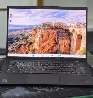 New Laptop Lenovo ThinkPad X1 Carbon 16GB Intel Core i7 SSD 512GB