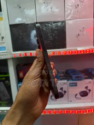 New Apple iPhone 15 Pro Max 256 GB Black