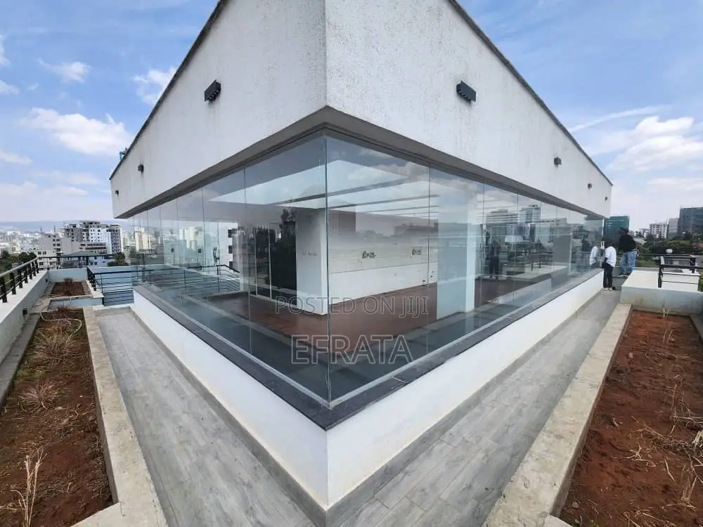 7bdrm Apartment in Bole for rent