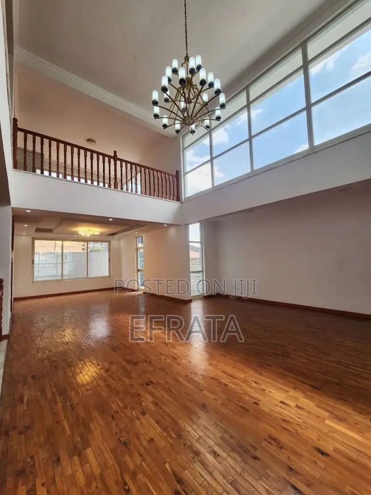 7bdrm Apartment in Bole for rent