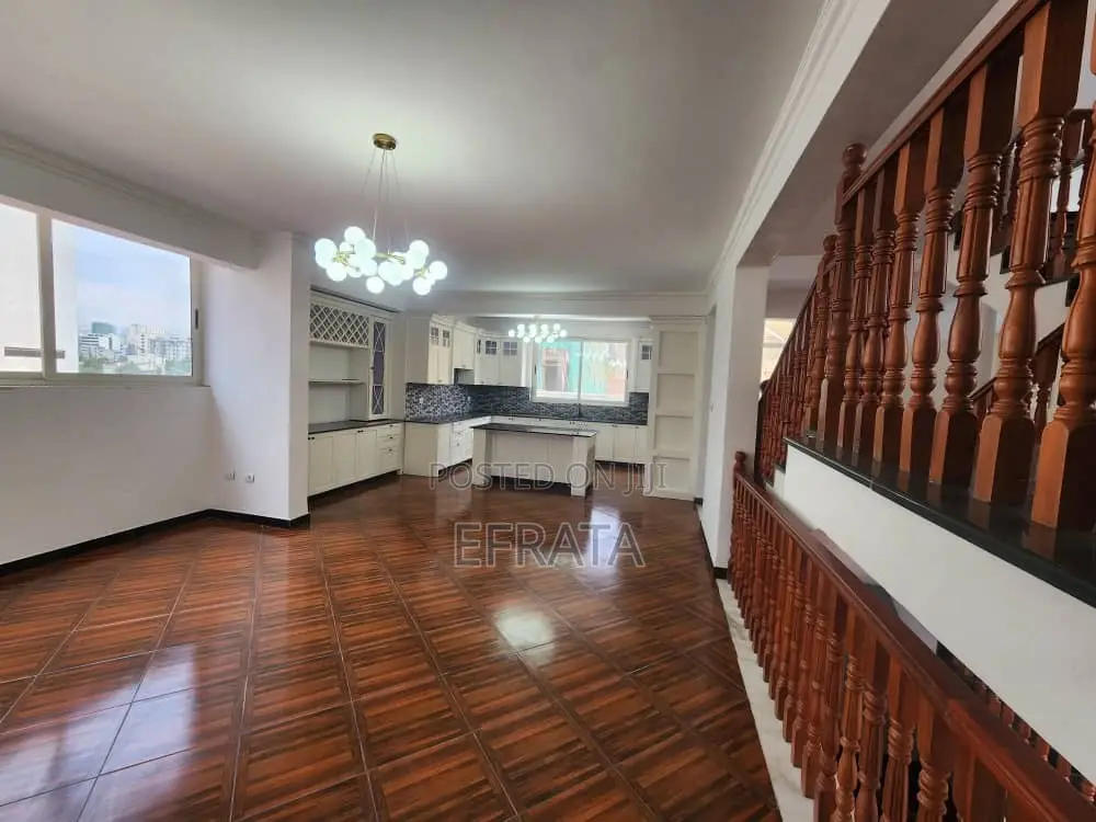 7bdrm Apartment in Bole for rent