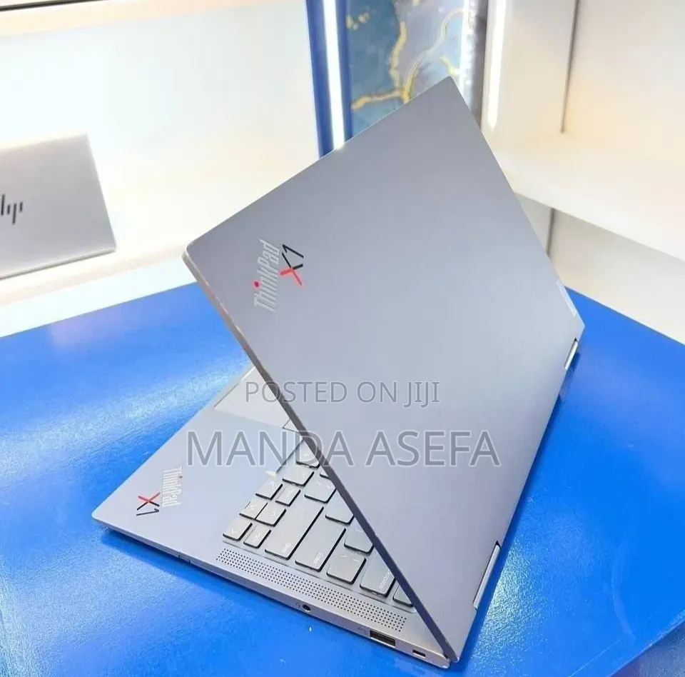 New Laptop Lenovo ThinkPad X1 Yoga 16GB Intel Core i7 SSD 512GB