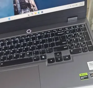 New Laptop Lenovo LOQ 15ARP9 16GB AMD Ryzen 5 SSD 512GB