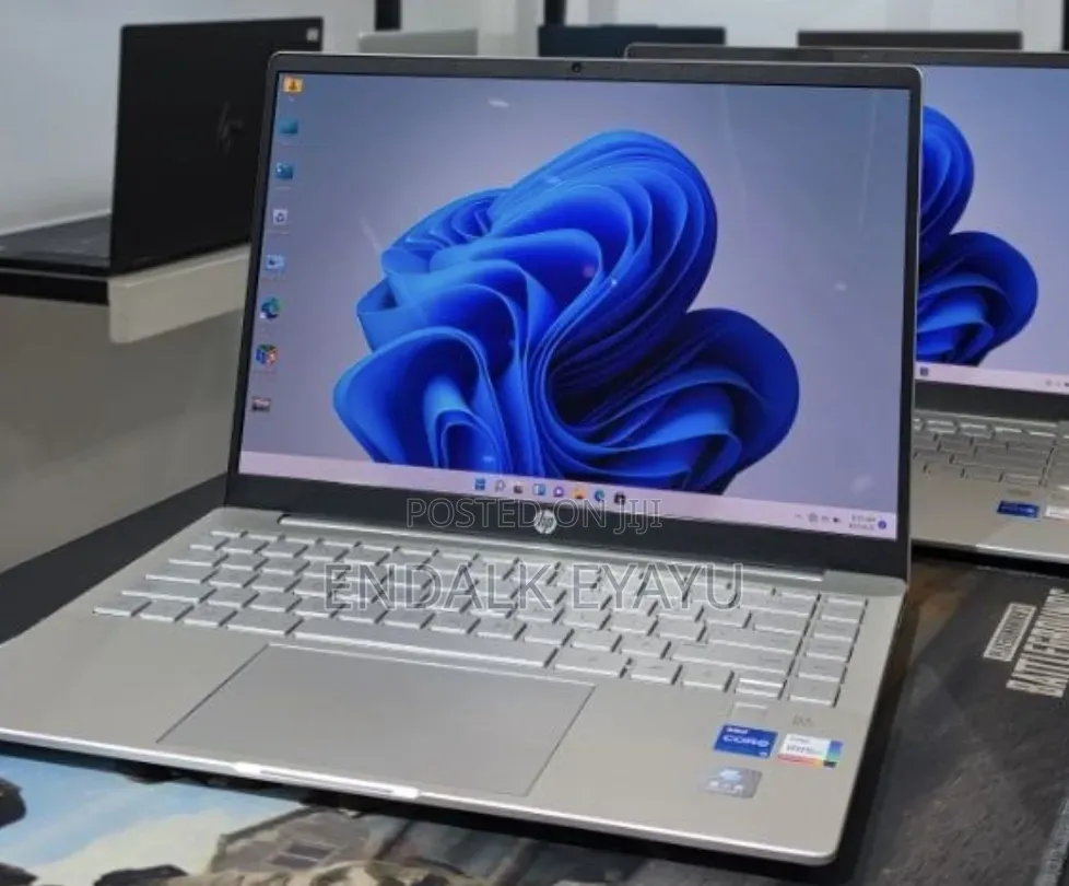 New Laptop HP Pavilion 14 16GB Intel Core i5 SSD 1T