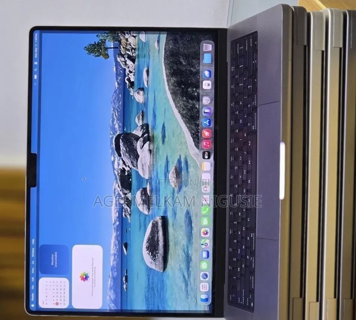 New Laptop Apple MacBook Pro 2021 M1 16GB AMD A10 SSD 512GB