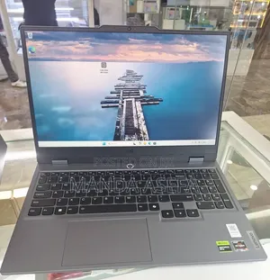 New Laptop Lenovo LOQ 15IRH8 16GB AMD Ryzen 5 SSD 512GB