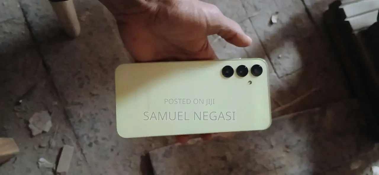 Samsung Galaxy A25 128 GB Yellow