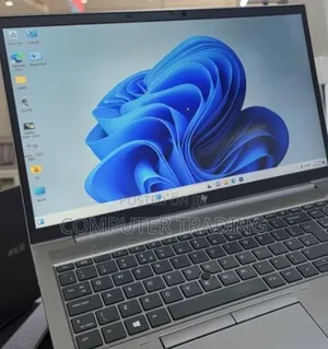 New Laptop HP ZBook 15 16GB Intel Core i7 SSD 512GB