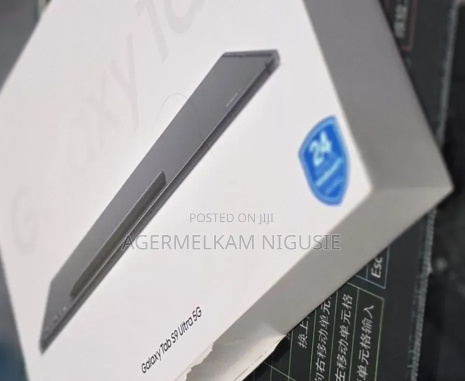 New Laptop Samsung Galaxy Book6 Ultra 12GB Intel Core Ultra 9 SSD 512GB